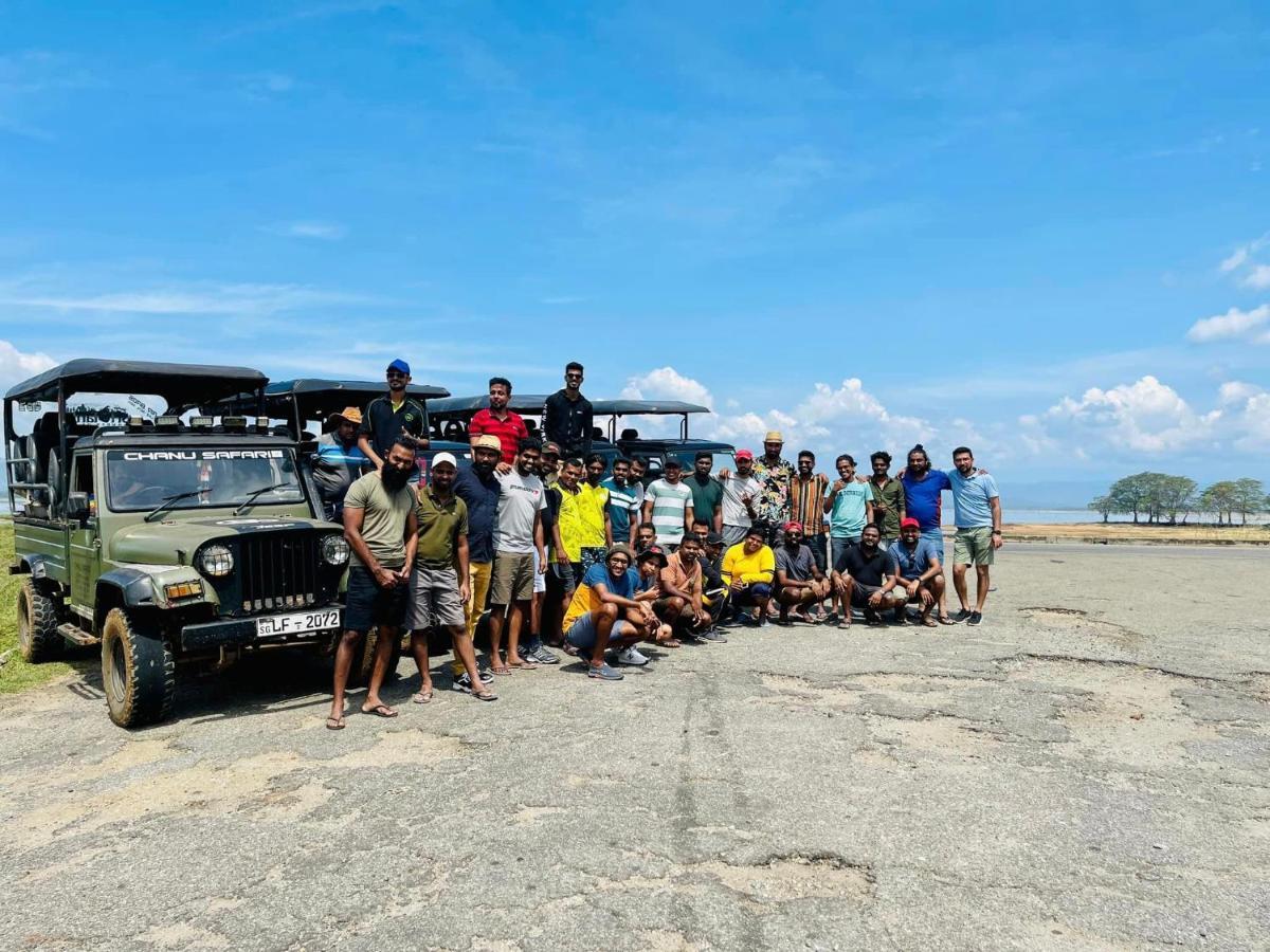 Doola River Edge Udawalawe Exterior photo